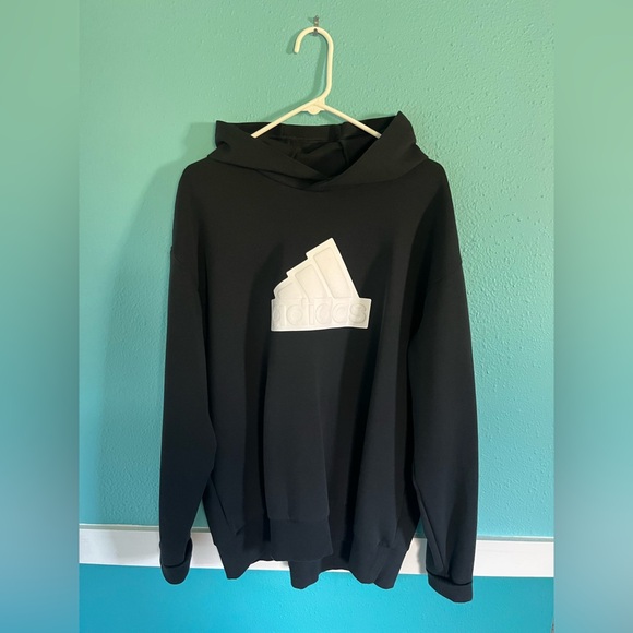ADIDAS HOODIE- STYLISH BLACK, LIKE NEW, XL - Picture 2 of 5
